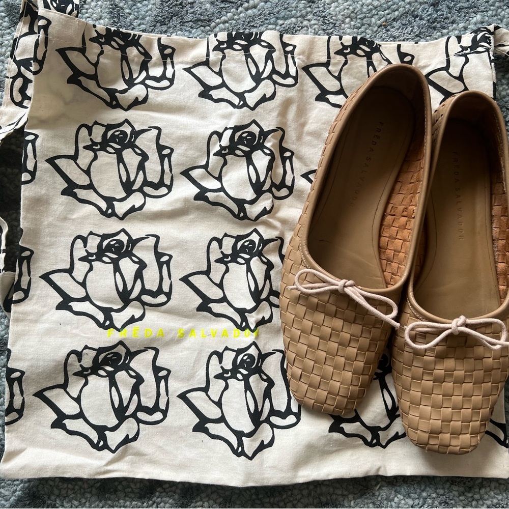 Freda Salvador Tan Flats with Textured Leather and Decorative Bow